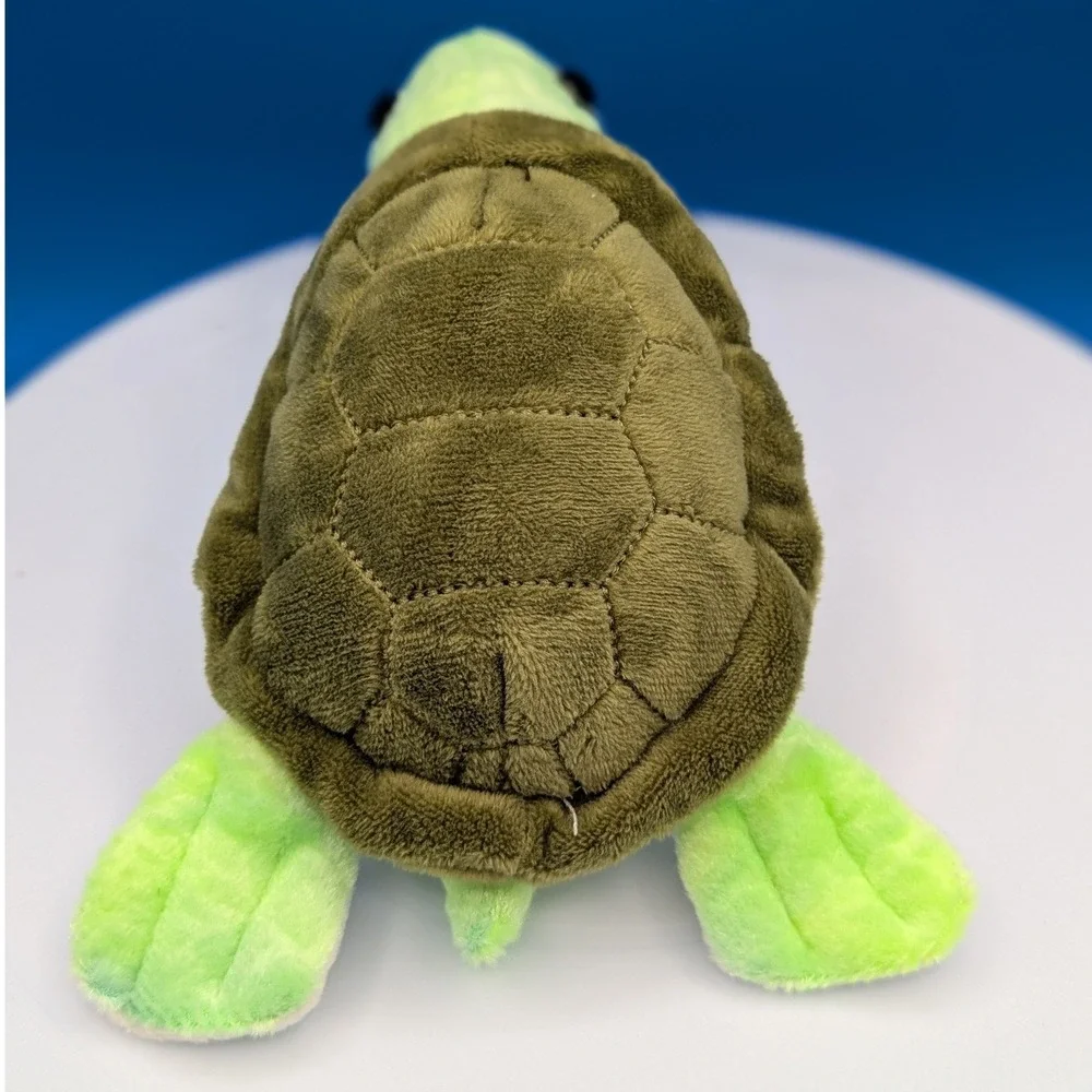 Wild Republic Huggers Meerkat and Sea Turtle Snap Bracelet Plush Set of 2